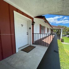 2454 NW 89th Dr in Coral Springs, FL - Building Photo - Building Photo