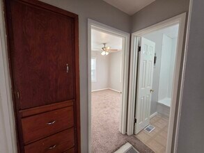 1945 S Battin St in Wichita, KS - Building Photo - Building Photo