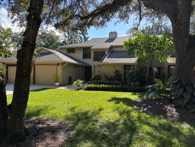 5218 SE Schooner Oaks Way in Stuart, FL - Building Photo - Building Photo