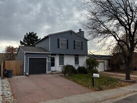 4096 S Richfield St in Aurora, CO - Building Photo