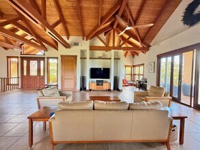 250 Akia Pl in Lahaina, HI - Building Photo - Building Photo