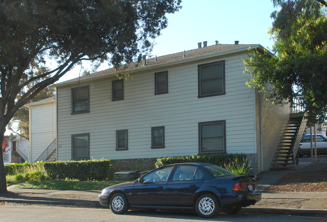 675 Johanna Ave in Sunnyvale, CA - Foto de edificio