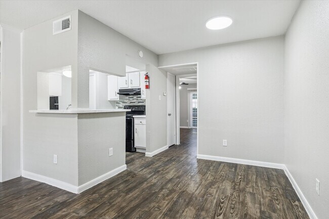 property at 3800 Sherwood Ln