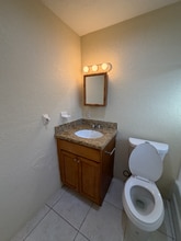 700 SW 15th Ave in Fort Lauderdale, FL - Building Photo - Building Photo