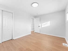 12 Rockland Terrace in Lumberton, NJ - Building Photo - Building Photo