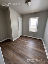 1542 Jackson St in North Chicago, IL - Building Photo - Building Photo
