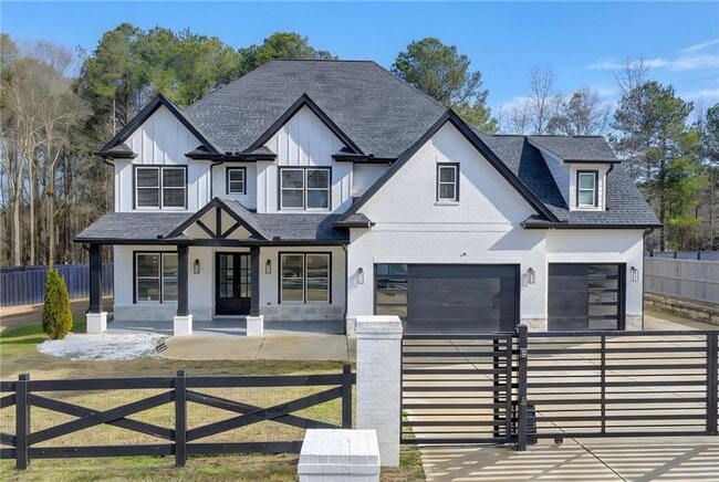 property at 960 Nours Cir SE