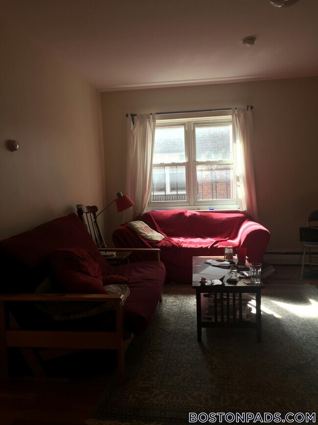 67 Chiswick Rd in Boston, MA - Foto de edificio - Building Photo