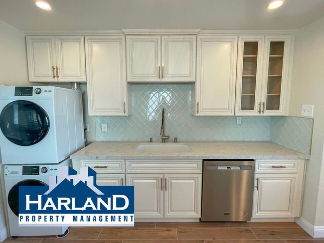 property at 3340 Jemez Dr