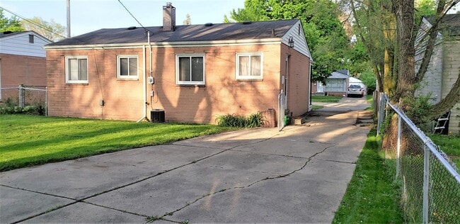 property at 640 Calder Ave