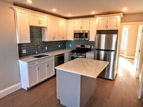44 Sheridan St in Boston, MA - Building Photo - Building Photo