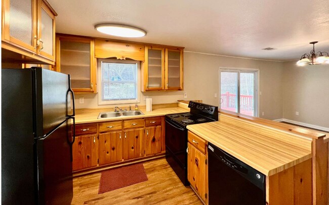 104 Galloway St in Epworth, GA - Building Photo - Building Photo