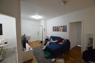 56 Egmont St, Unit 3 in Brookline, MA - Building Photo - Building Photo