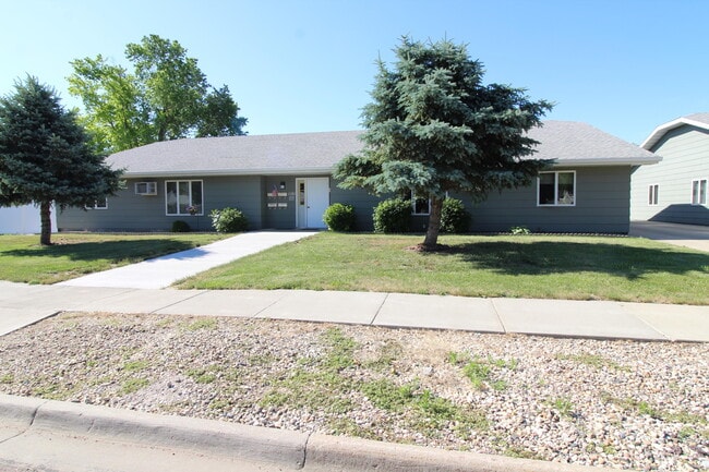 1101 W Elm Ave, Unit 1