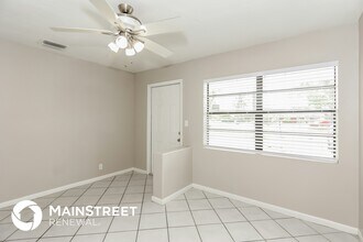 1367 NE 27th St in Pompano Beach, FL - Foto de edificio - Building Photo