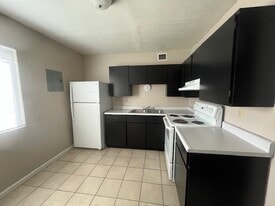 Presidio Apartments in Las Cruces, NM - Building Photo