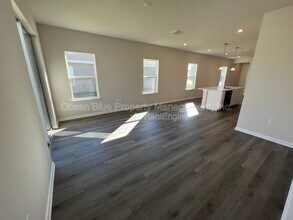 8606 Bonfire Wy in Parrish, FL - Building Photo - Building Photo