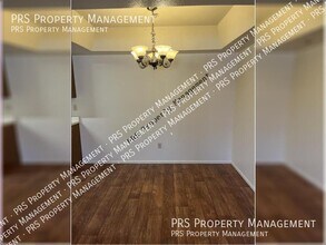 10610 S 48th St in Phoenix, AZ - Foto de edificio - Building Photo