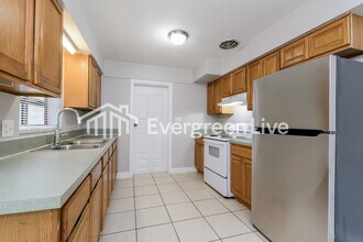 2222 N Hastings St in Orlando, FL - Building Photo - Building Photo