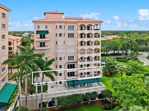 13633 Deering Bay Dr in Coral Gables, FL - Building Photo - Building Photo