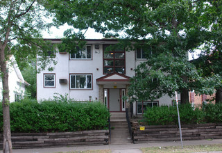 3218 Lyndale Ave N in Minneapolis, MN - Building Photo - Building Photo