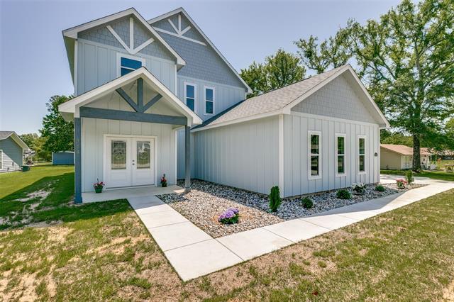 314 Oak Creek Dr in Tool, TX - Building Photo