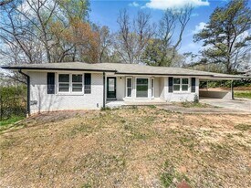 3301 Mars Hill Rd in Acworth, GA - Building Photo