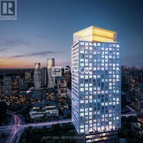 2 Erskine Rd in Mississauga, ON - Building Photo