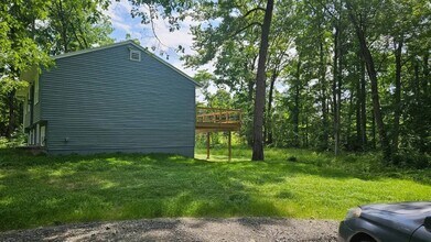 5671 NY-9H in Hudson, NY - Building Photo - Building Photo