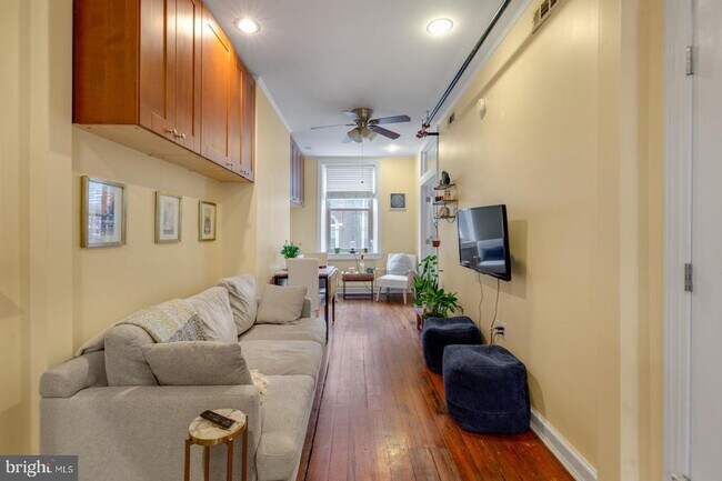 1341 Lombard St