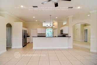 1025 SW Romaine Ln in Port St. Lucie, FL - Building Photo - Building Photo