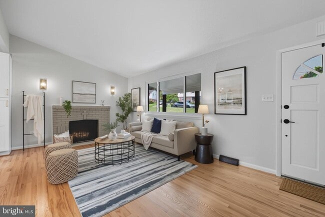 4501 Tipton Ln in Alexandria, VA - Building Photo - Building Photo