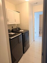 3380 NW 78th Ave in Margate, FL - Foto de edificio - Building Photo