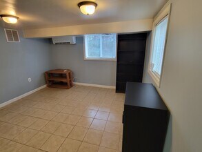 2030 N Cleveland St, Unit A in Arlington, VA - Foto de edificio - Building Photo