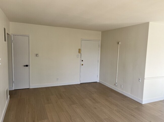 1233-1237 N Fuller Ave in Los Angeles, CA - Foto de edificio - Building Photo