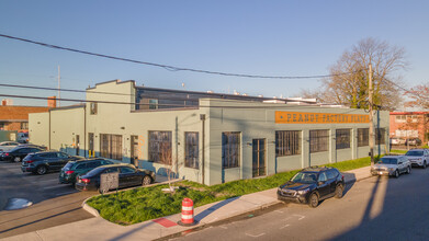 Peanut Factory Flats in Norfolk, VA - Building Photo - Building Photo