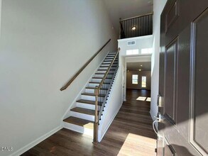 2008 English Saddle Ln in Durham, NC - Foto de edificio - Building Photo