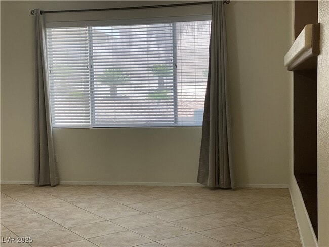 property at 3826 Discovery Creek Ave