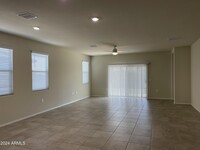 18351 W Chama Dr in Surprise, AZ - Foto de edificio - Building Photo