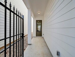 9412 McGallion Rd in Houston, TX - Building Photo - Building Photo