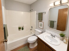 1020 W Lacrosse Ave in Spokane, WA - Building Photo - Building Photo