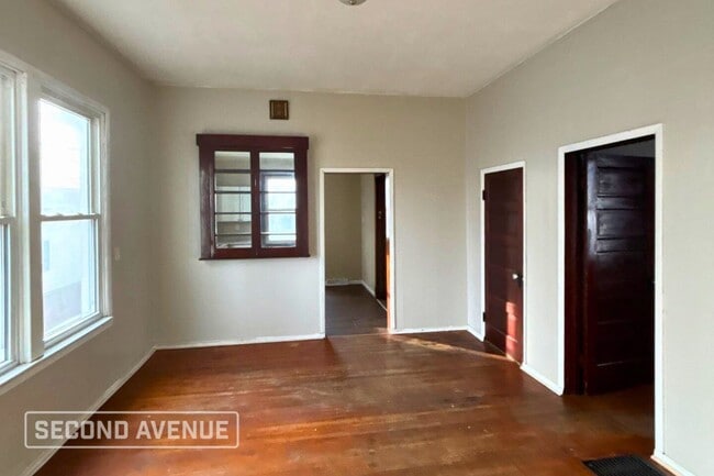 154 W Lebanon St in Nashville, IL - Building Photo - Building Photo