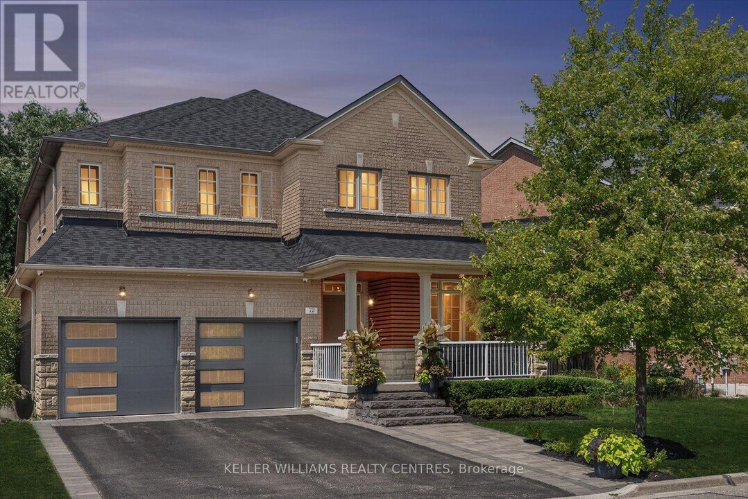 72 Pointon St in Aurora, ON - Building Photo