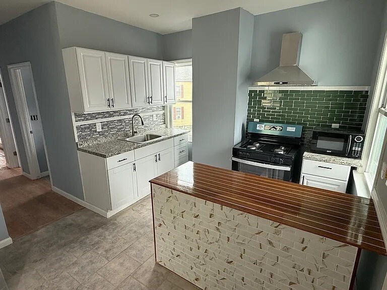 26 Payson Ave in Boston, MA - Building Photo