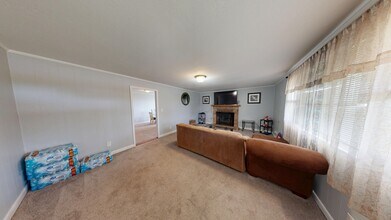 8066 Caratoke Hwy in Powells Point, NC - Building Photo - Building Photo