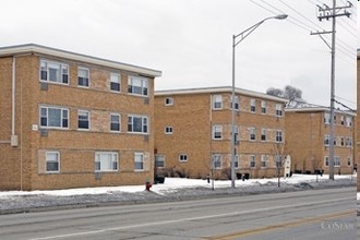 4909 Church in Skokie, IL - Building Photo - Building Photo