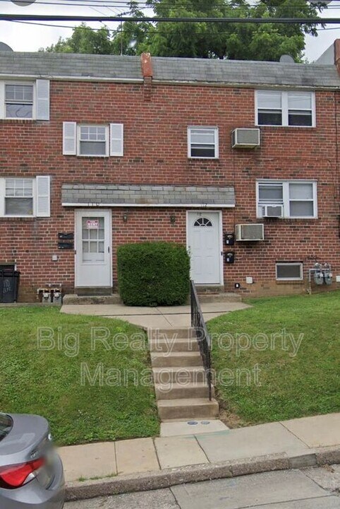 112 Bridge St in Drexel Hill, PA - Building Photo