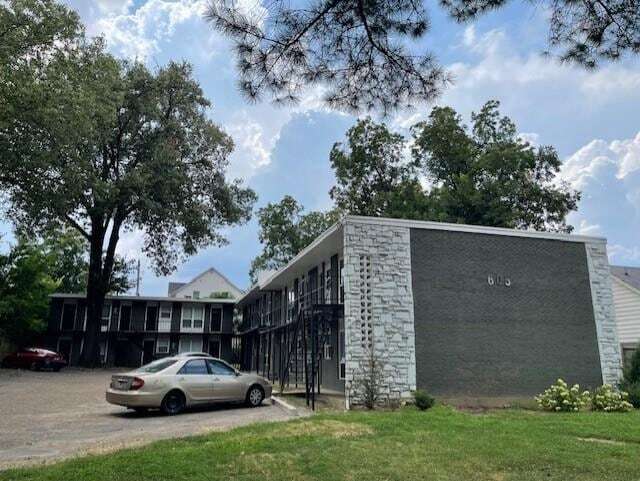 605 Patterson St, Unit 5 in Memphis, TN - Building Photo