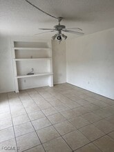 1589 Park Meadows Dr, Unit 2 in Ft. Myers, FL - Building Photo - Building Photo