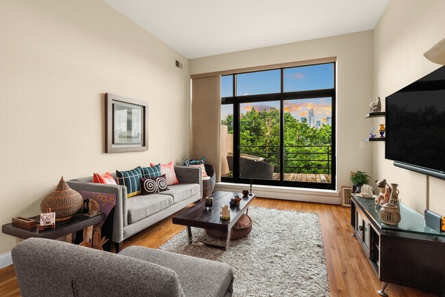 518 Gregory Ave, Unit 102 in Weehawken, NJ - Building Photo - Building Photo